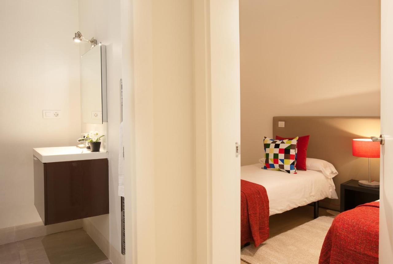 Rent Top Apartments Avenida Diagonal Барселона Екстер'єр фото