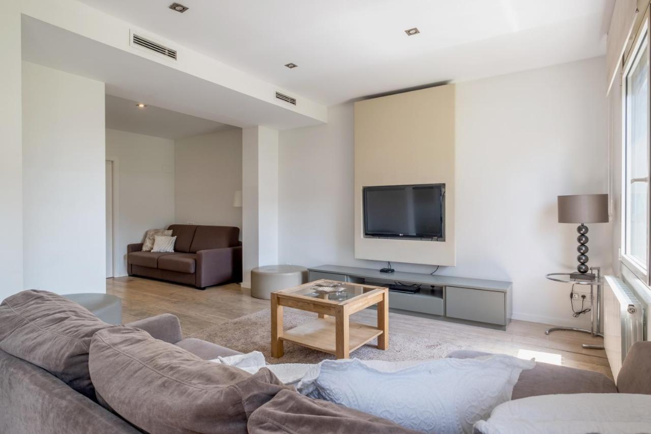Rent Top Apartments Avenida Diagonal Барселона Екстер'єр фото