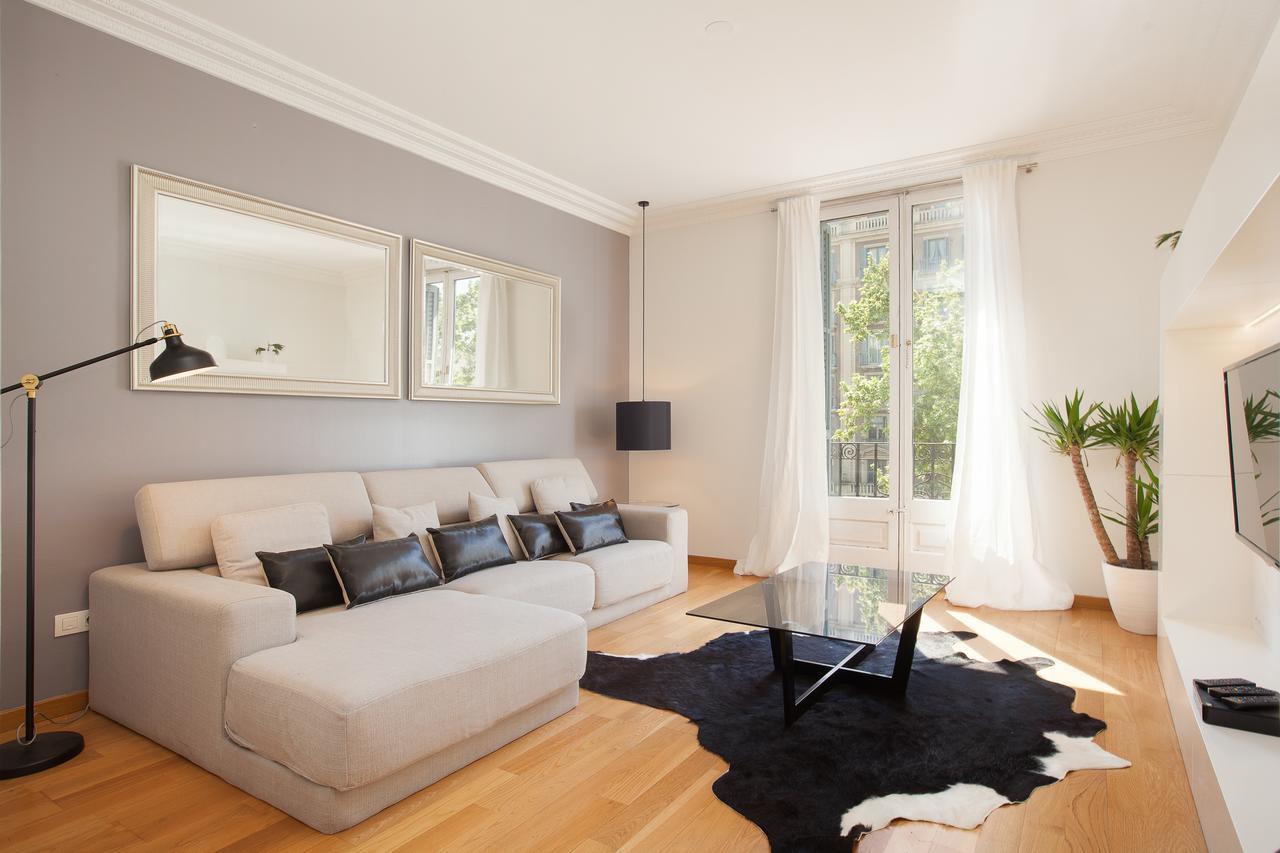 Rent Top Apartments Avenida Diagonal Барселона Екстер'єр фото