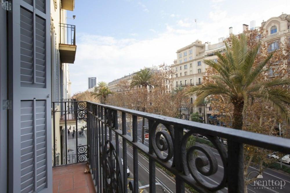 Rent Top Apartments Avenida Diagonal Барселона Екстер'єр фото